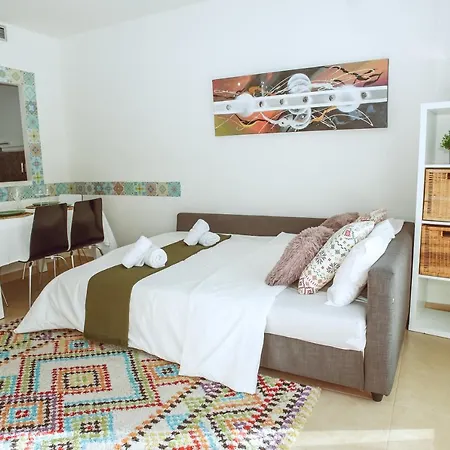 Apartment Al34 - Apartamento A 400 Metros De La Playa Fenals Lloret de Mar